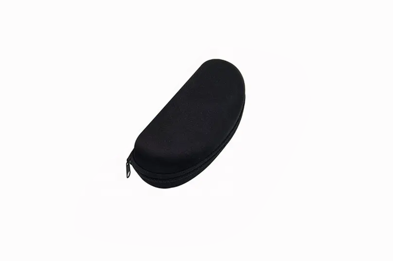 Black Zipper Sunglasses Case