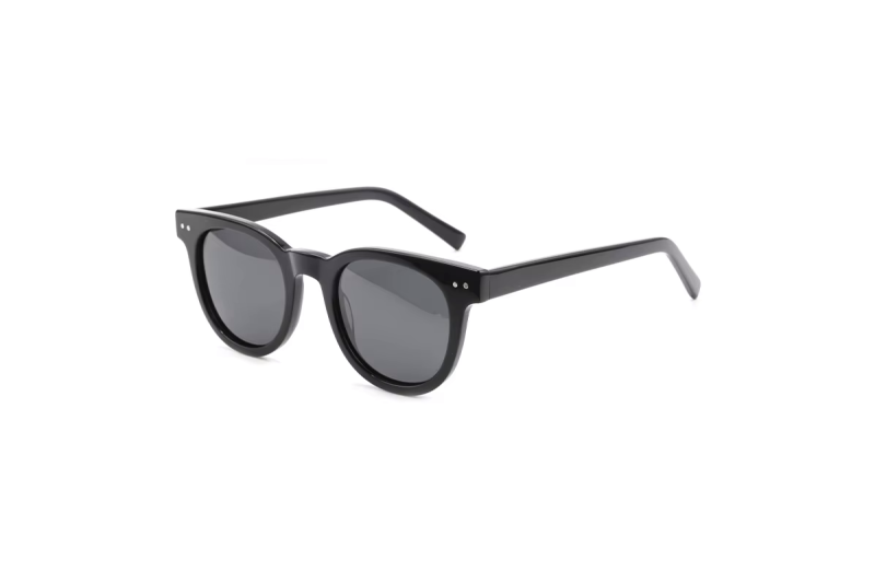images Chelsea - Black Polarised Classic Sunglasses