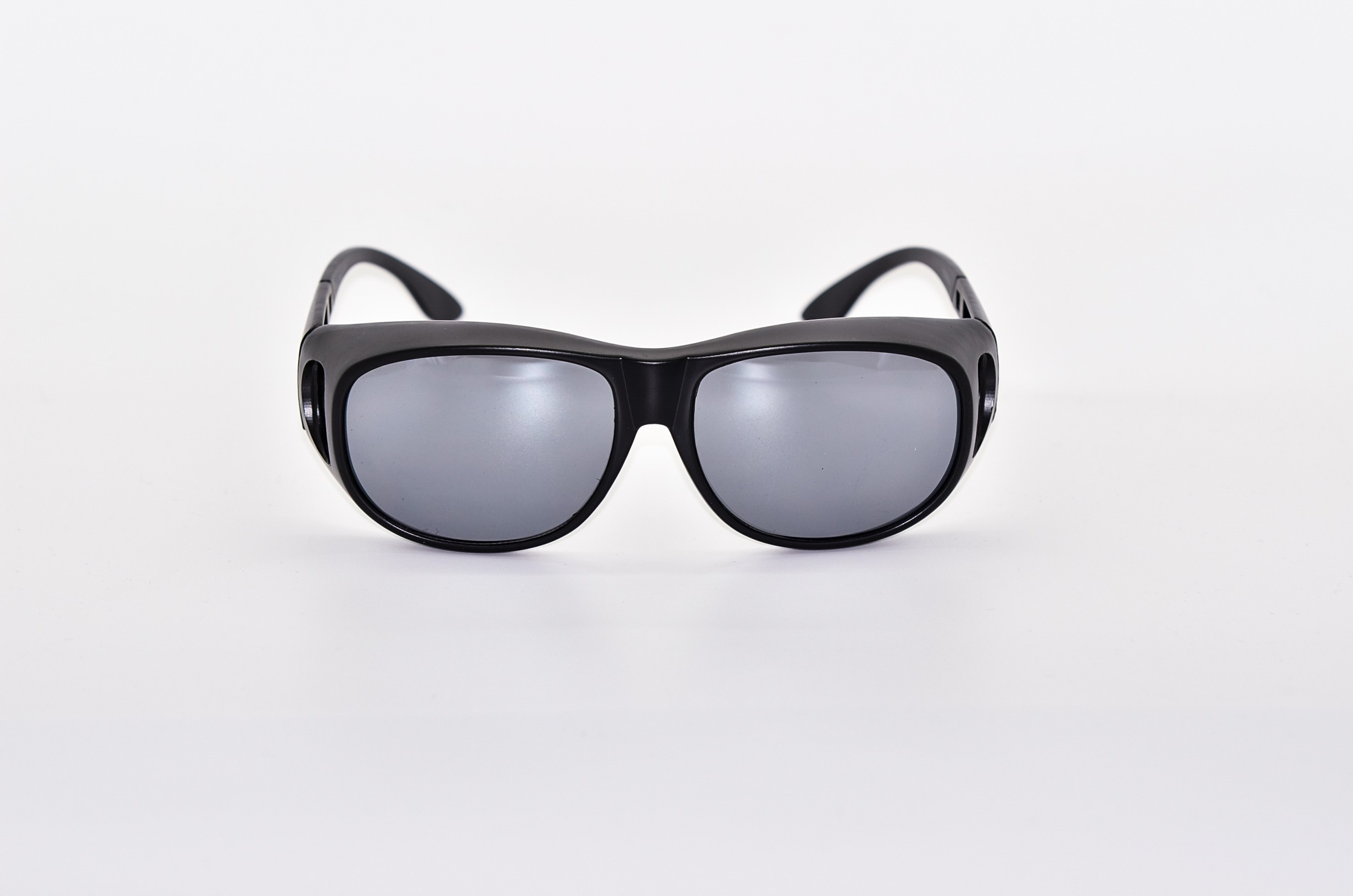 Polarised large fitovers - Matte Black front