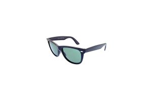 Classic Black Sunglasses with Glass Lens