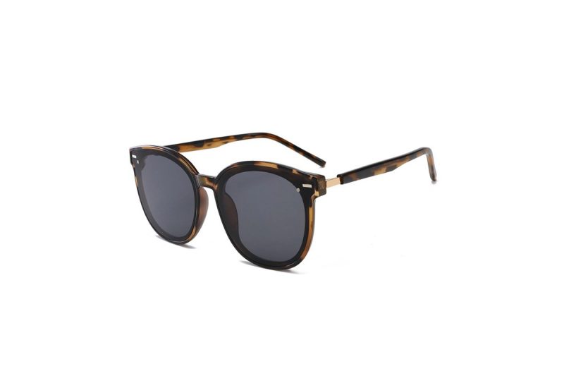images Bold Betty - Round Tortoise Polarised Sunglasses